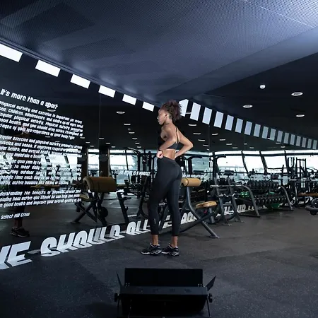 酒店 Select Hill 4*