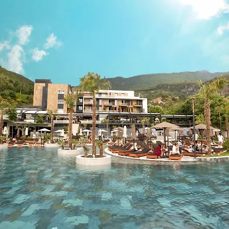Select Hill Hotel Linze