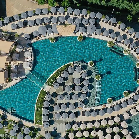 Select Hill Hotel Linze