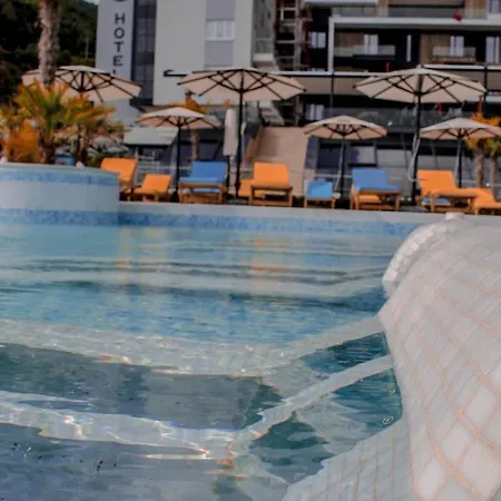 Select Hill Hotel Linze