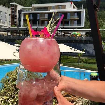 Hotel Select Hill 4*