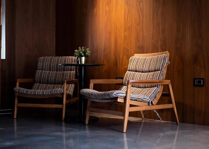 Select Hill 4* Linze