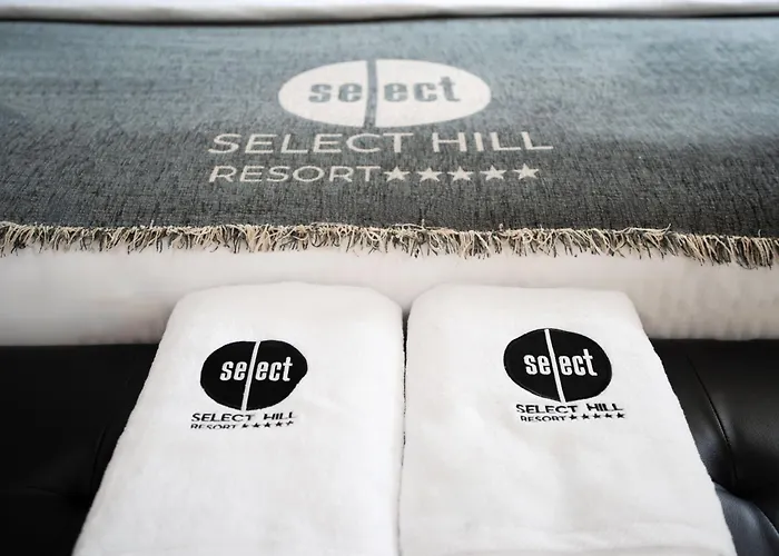 Hotel Select Hill 4*